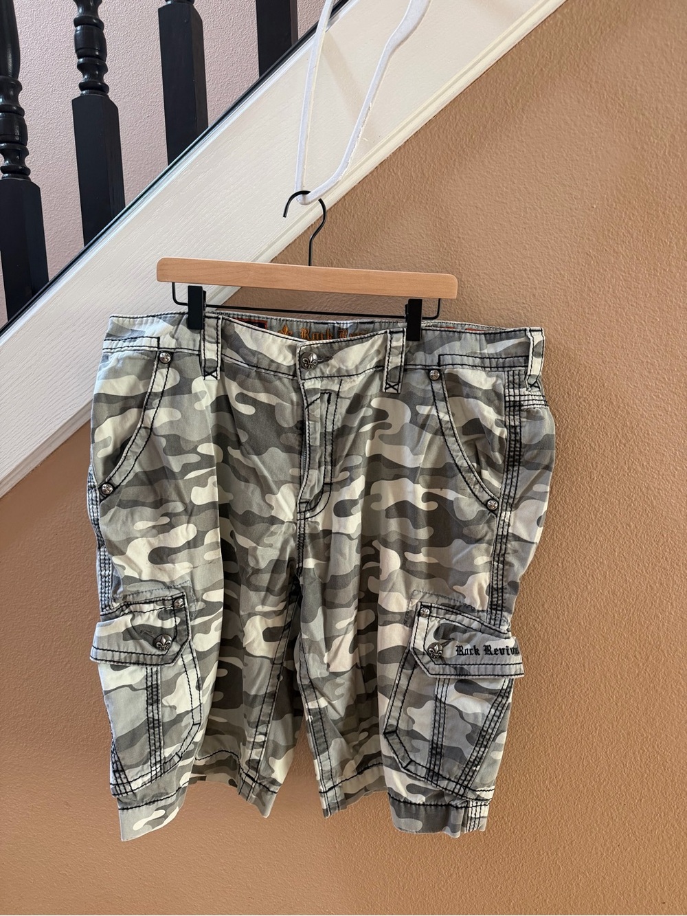 Rock Revival Men’s Camo Cargo Shorts - Gray & Olive